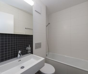 Ideal für Pendler und Flughafenmitarbeiter - Foto 1