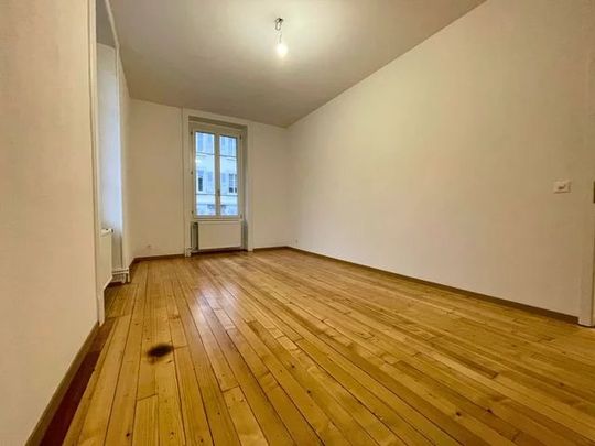 Appartement de 3 pièces au 1er étage entièrement rénové - Photo 1