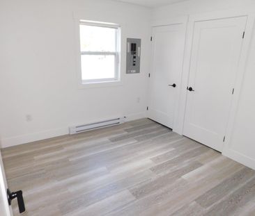 FOR RENT – 6468 Summit Street, Halifax, Nova Scotia - Photo 3