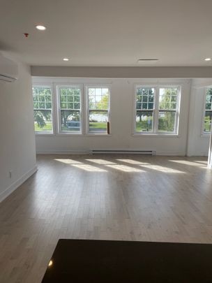 1796 Boul. St-Joseph - Photo 1