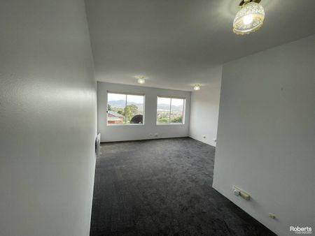 Newly Updated 1 Bedroom Unit - Photo 2