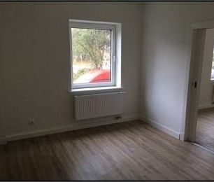 Reutershagen - schöne 3-Zimerwohnung mit Einbauküche zu vermieten - Photo 3