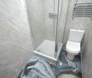 Conway Road, Feltham, TW13 - Photo 4