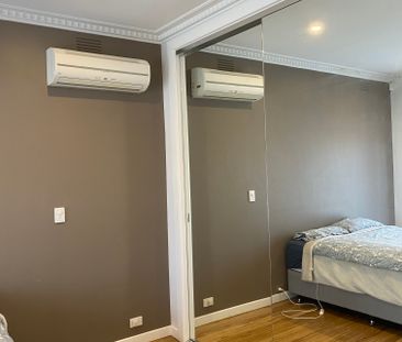 Bentleigh East - Photo 3