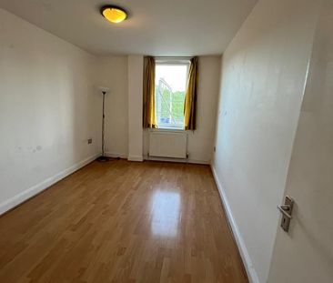 1 Bed Flat, Shipwright House Boulcott Street, E1 - Photo 3