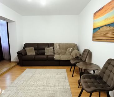 Inchiriere apartament 3 camere-strada 22 Decembrie-etaj 1-decomandat - Fotografie 6