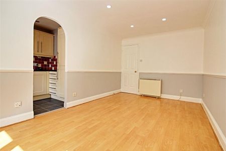 1 bedroom maisonette to rent - Photo 4