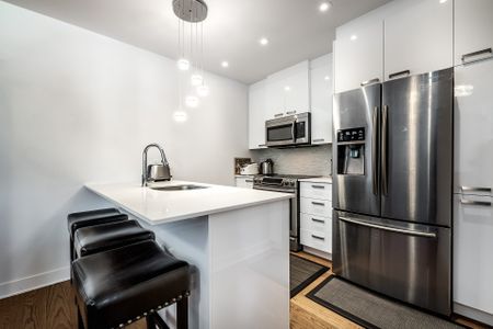 Condo for rent, Montréal (Côte-des-Neiges/Notre-Dame-de-Grâce) - Photo 4