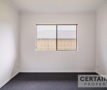 Beautiful family home! - Photo 3