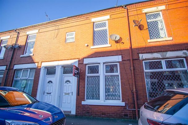 2 bedroom terraced house to rent - Photo 1