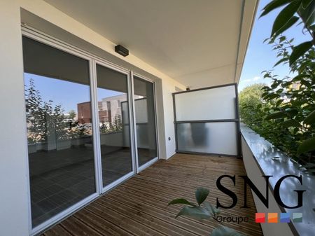 T2 AVEC TERRASSE ET PARKING - Photo 5