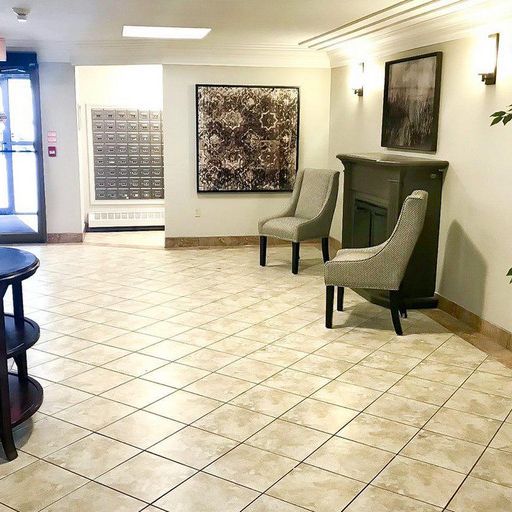 Country Hill Place - Photo 1