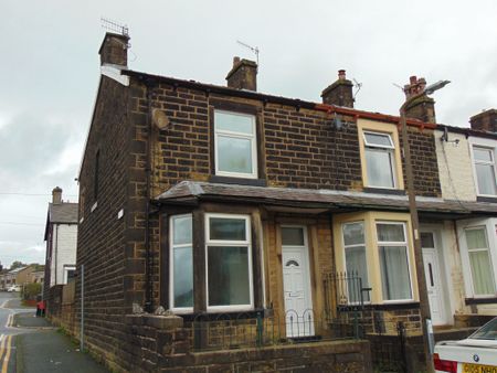 Oak Street - Photo 5