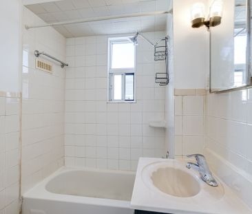 For Lease - 40 Gordon Street Unit# 2, Toronto, Ontario - Photo 1