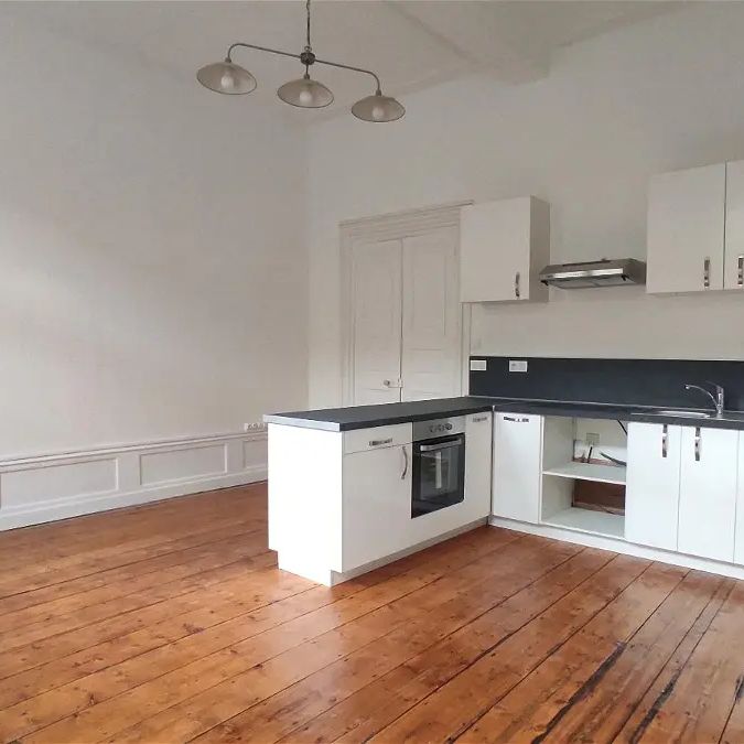 Location appartement 2 pièces - 95.8m² à Saint-omer (62500) - Photo 1