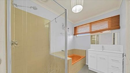 Endeavour Hills - Photo 4