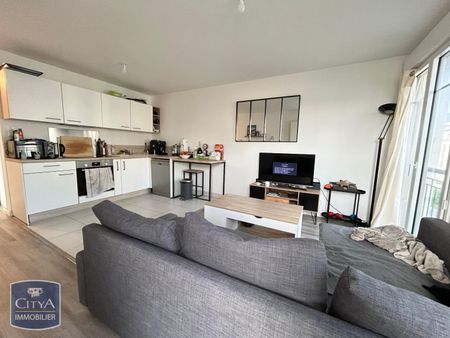 Location Appartement 3 pièces 62m² ST CYR SUR LOIRE 37540 - Photo 2