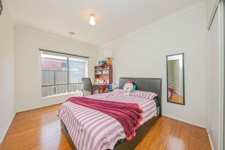 Spacious, Stylish 4-Bedroom Home for Rent - Available 27/11/2025 **New open time 22/11/2025 - Photo 5