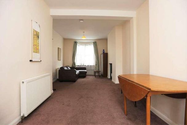 Upper Market Street, Hove, BN3 - Photo 1