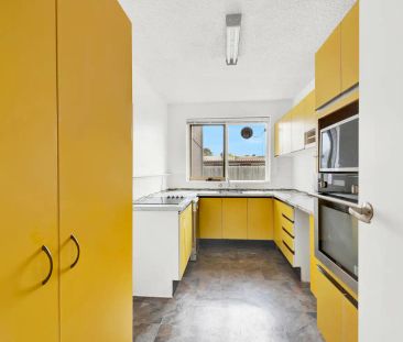 “WALK TO THE BEACH & FRANKSTON CENTRAL” - Photo 5