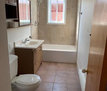 5 1/2 spacieux et lumineux - Photo 4