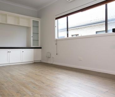 210 Auburn Road - Photo 2