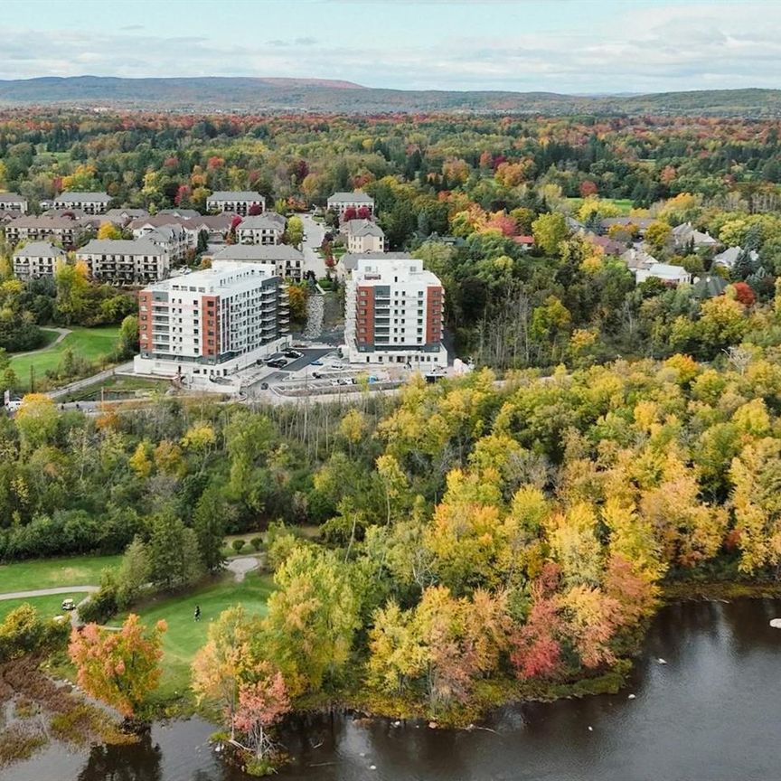 2 Bed / 2 Bath + Loft PENTHOUSE - 62 Bd De Lucerne, Gatineau - Photo 1