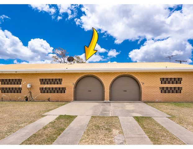 Freshly Updated 2-Bedroom Unit - Ready to Move In - Photo 1