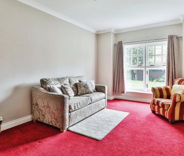 2 bedroom maisonette to rent - Photo 1