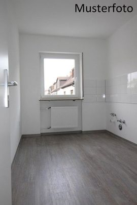 3 Zimmer Wohnung für die kleine Familie im 2 Obergeschoß - Photo 1