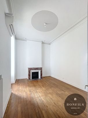 A LOUER AVIGNON INTRAMUROS ( 84000 ) : Appartement 3 pièces non meublé - avec balcon !, - Photo 1