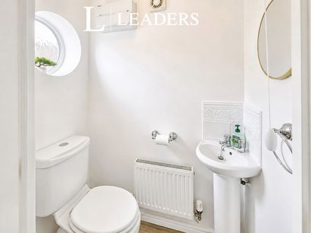 2 bedroom house to rent Robin Bailey Way, Hucknall, Nottingham, Nottinghamshire, NG15 - Photo 5