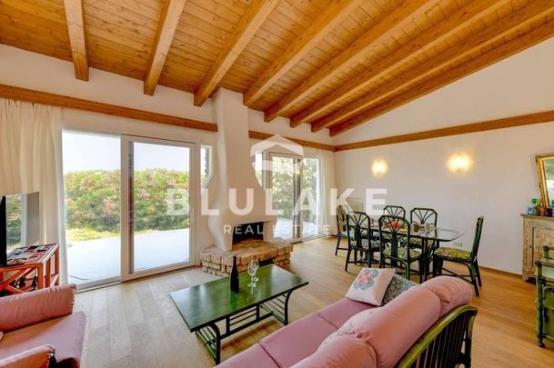 Villa bifamiliare viale Catullo, Pieve Vecchia, Villaggio Sanghen, Manerba del Garda - Photo 1