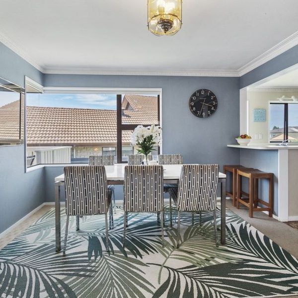 5 Cathray Place, Matua - Photo 1