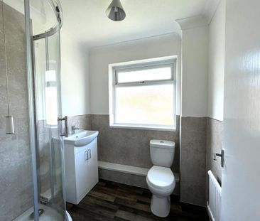 1 bedroom semi-detached house to rent - Photo 5