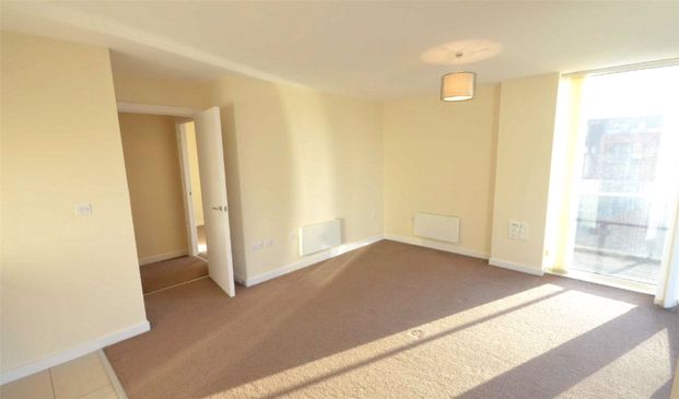 Spectrum, Block 9 Blackfriars Road, Manchester City Centre, Salford, M3 7DZ - Photo 1