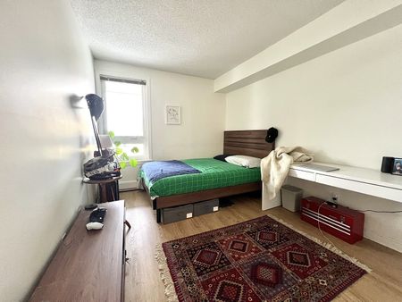 939 North River Rd - Photo 4