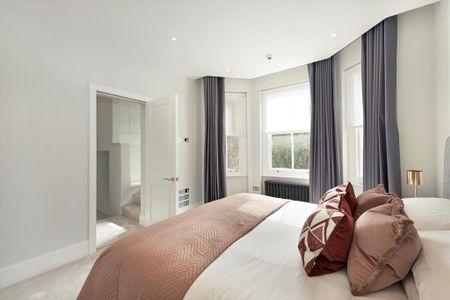 3 bedroom flat to rent - Photo 5