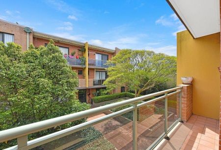 Home For Rent - Photo 4