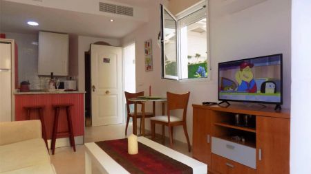 Apartamento de alquiler en Avenida Juan Sebastián Elcano, 3, Las Marinas - Pueblo Laguna - Photo 3