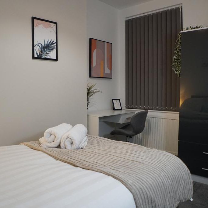 1 bedroom in a house share to rent - Photo 1