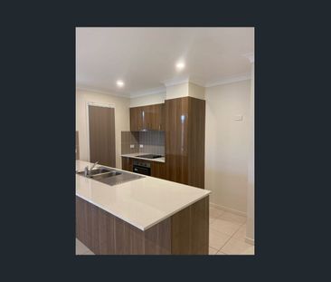 Convenient, Low-Maintenance Living in Prime Coomera Location - Photo 4