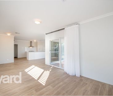 Hampton Beauty - Photo 1