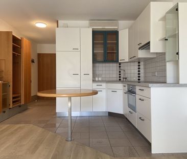 Im Herzen von Feldkirch: Teilmöblierte 1-Zimmer-Gartenwohnung zu ve... - Photo 3