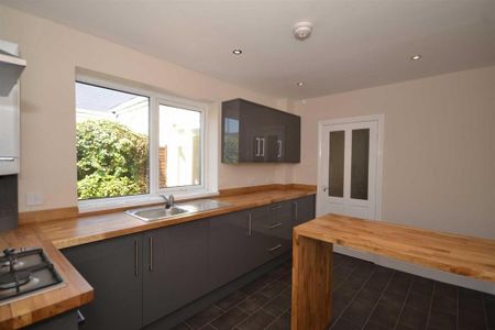 3 bedroom cottage to rent - Photo 3