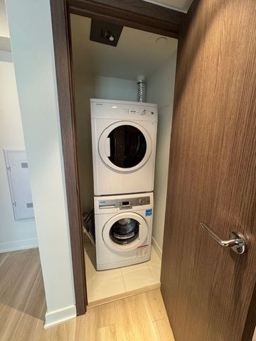 For Lease - 19 Bathurst Street Unit# 1515, Toronto, Ontario - Photo 4