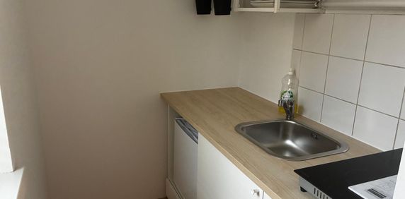 Möbliertes Appartement zu vermieten - Inklusive Heizung/Strom - Photo 2