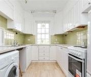 4 bedroom terraced house to rent - Photo 3