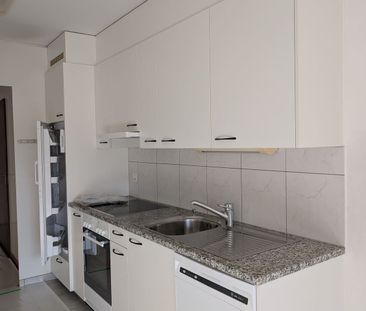 3.5 Zimmer, 95 m², 2. Stock - Photo 2