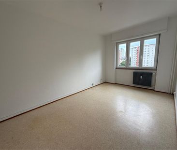 Location Appartement 2 pièces 45m² - Photo 2